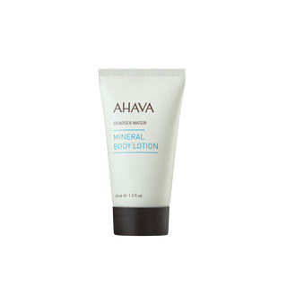 תחליב גוף מינרלי AHAVA להזנה וריכוך העור - גודל 40 מ